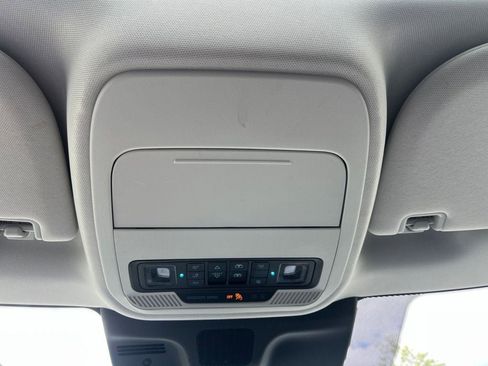 Certified 2025 Ford Expedition Max Active AWD/4WD image 39
