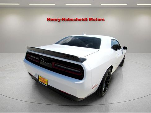 Used 2023 Dodge Challenger SRT Hellcat image 9