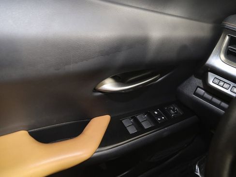 Used 2019 Lexus UX 250h AWD w/ Premium Package image 30