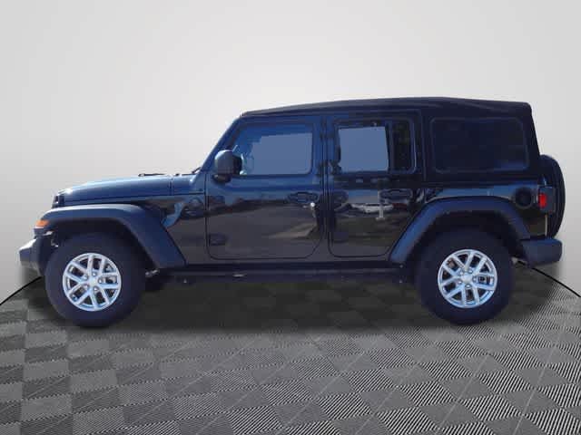 Used 2023 Jeep Wrangler Unlimited Sport AWD/4WD image 2