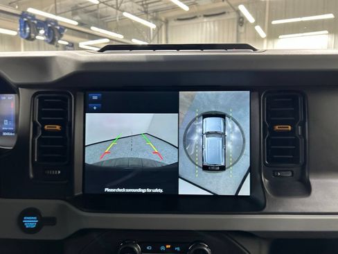 Certified 2022 Ford Bronco Badlands AWD/4WD image 20