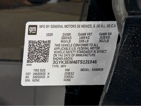 Used 2026 Cadillac Optiq Sport 1 w/ LPO, Floor Liner Package AWD/4WD image 26