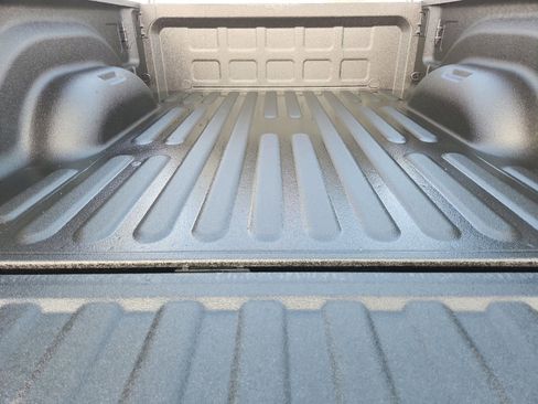 New 2026 RAM 2500 Big Horn AWD/4WD image 25