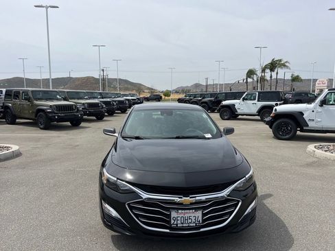 Used 2023 Chevrolet Malibu LS image 3