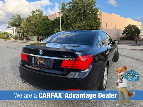 Used 2011 BMW 740i RWD image 5