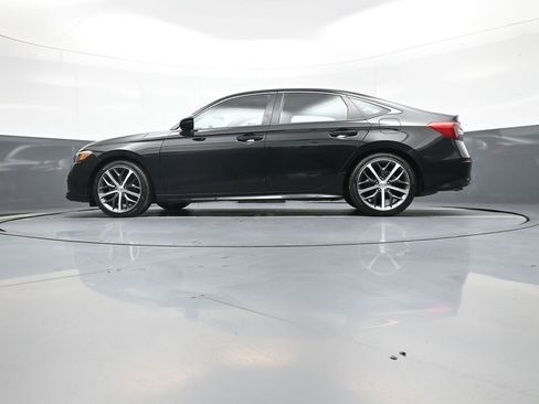 Used 2023 Honda Civic Touring image 33