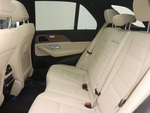 Certified 2023 Mercedes-Benz GLE 450 4MATIC image 34
