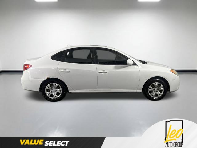 Used 2010 Hyundai Elantra GLS FWD image 7