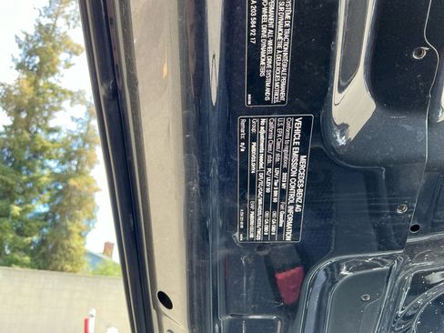 Used 2023 Mercedes-Benz E 450 4MATIC Sedan image 24