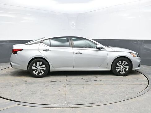 Used 2021 Nissan Altima 2.5 S image 8
