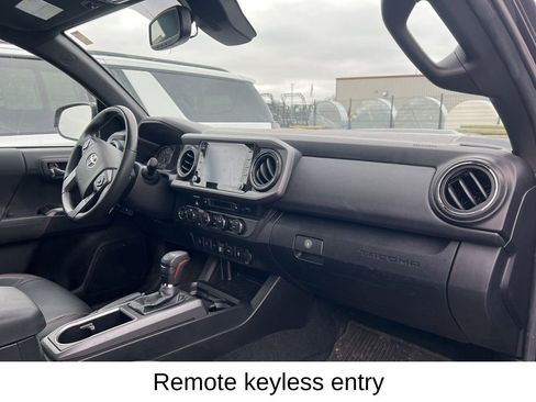 Used 2023 Toyota Tacoma TRD Pro image 17