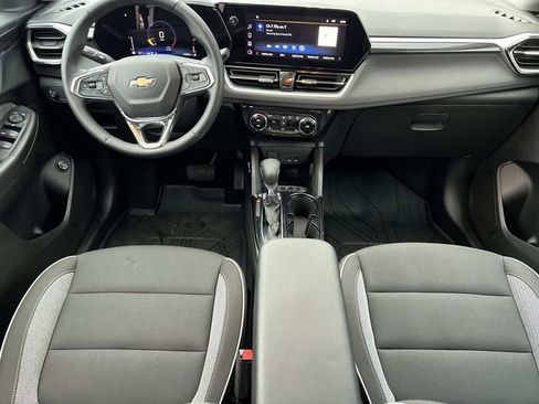 Used 2026 Chevrolet TrailBlazer LT w/ Convenience Package image 15