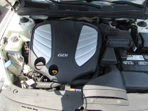 Used 2014 Kia Cadenza Premium w/ Luxury Package FWD image 24