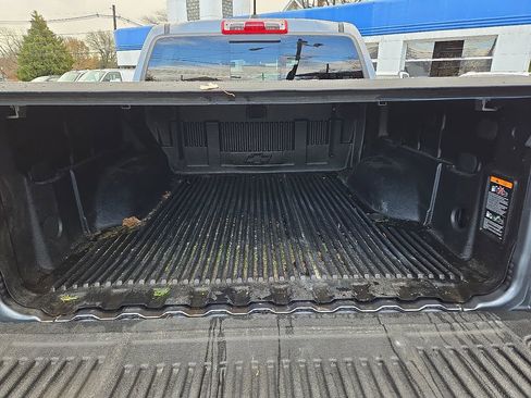 Used 2022 Chevrolet Colorado Z71 image 34