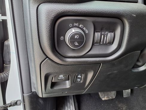 New 2026 RAM 1500 Lone Star AWD/4WD image 19
