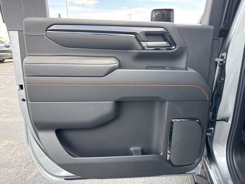 New 2026 GMC Sierra 3500 AT4 w/ AT4 Premium Plus Package AWD/4WD image 33