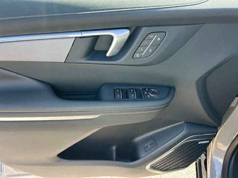 New 2026 Buick Enclave Sport Touring w/ Power Package image 17