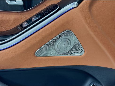 Used 2025 Mercedes-Benz S 580 4MATIC Sedan image 17