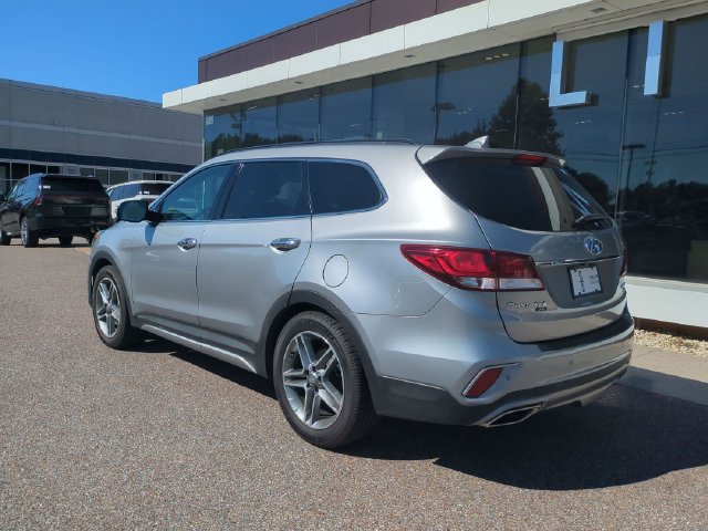 Used 2019 Hyundai Santa Fe XL FWD image 4