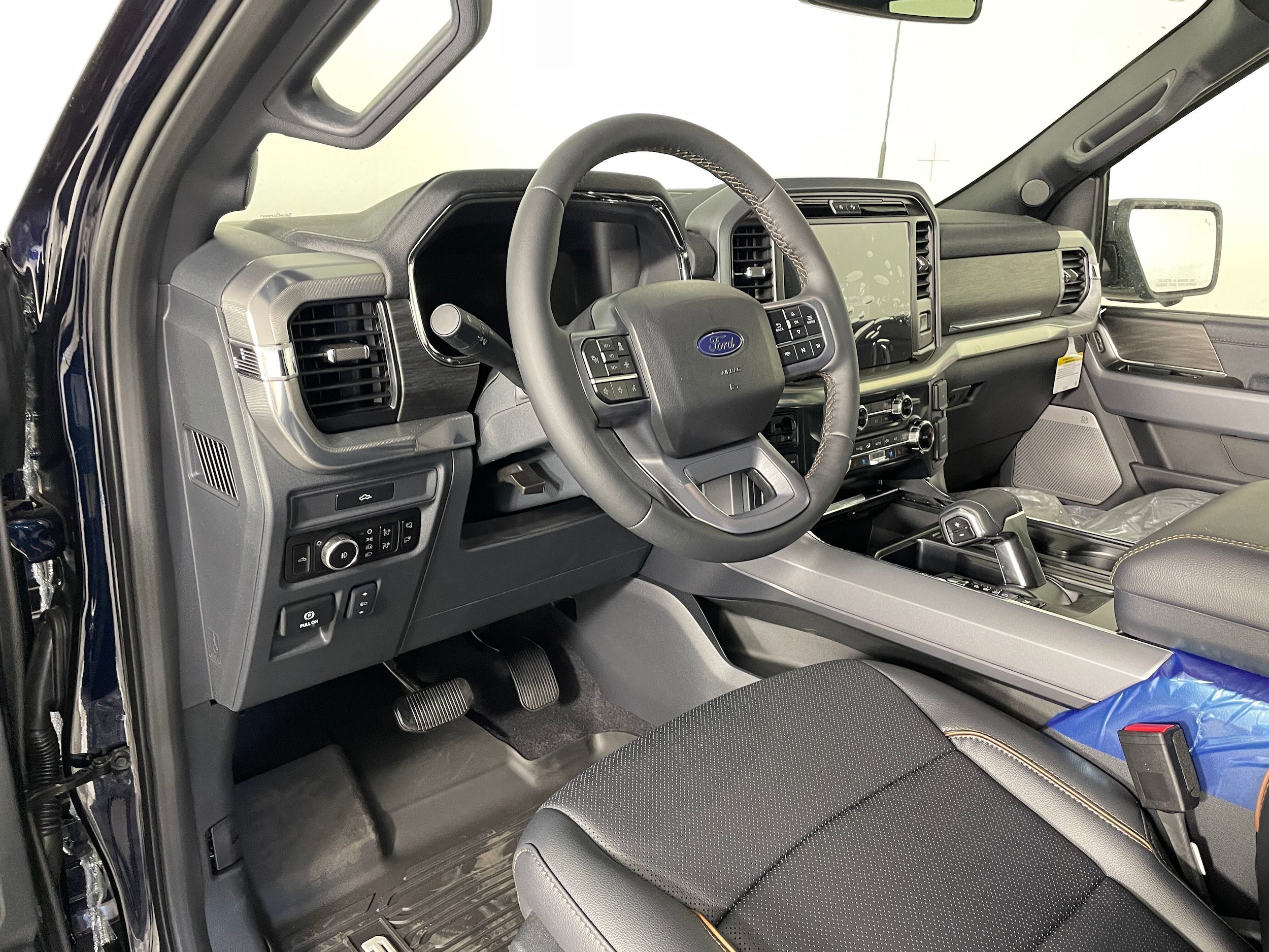 New 2026 Ford F150 Lariat w/ Equipment Group 501A Mid AWD/4WD image 2