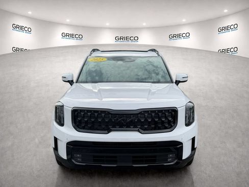 Used 2025 Kia Telluride SX Prestige X-Line AWD/4WD image 2