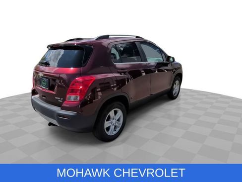 Certified 2016 Chevrolet Trax LT w/ LT Sun and Sound Package AWD/4WD image 9