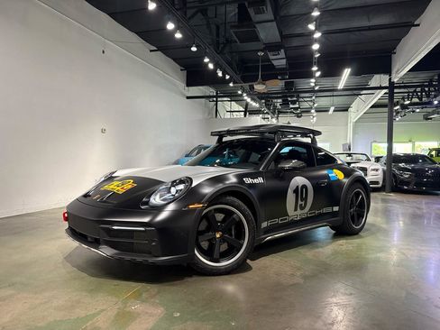 Used 2023 Porsche 911 Dakar image 3