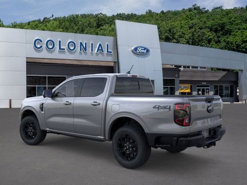 New 2025 Ford Ranger Lariat w/ Black Appearance Package image 4