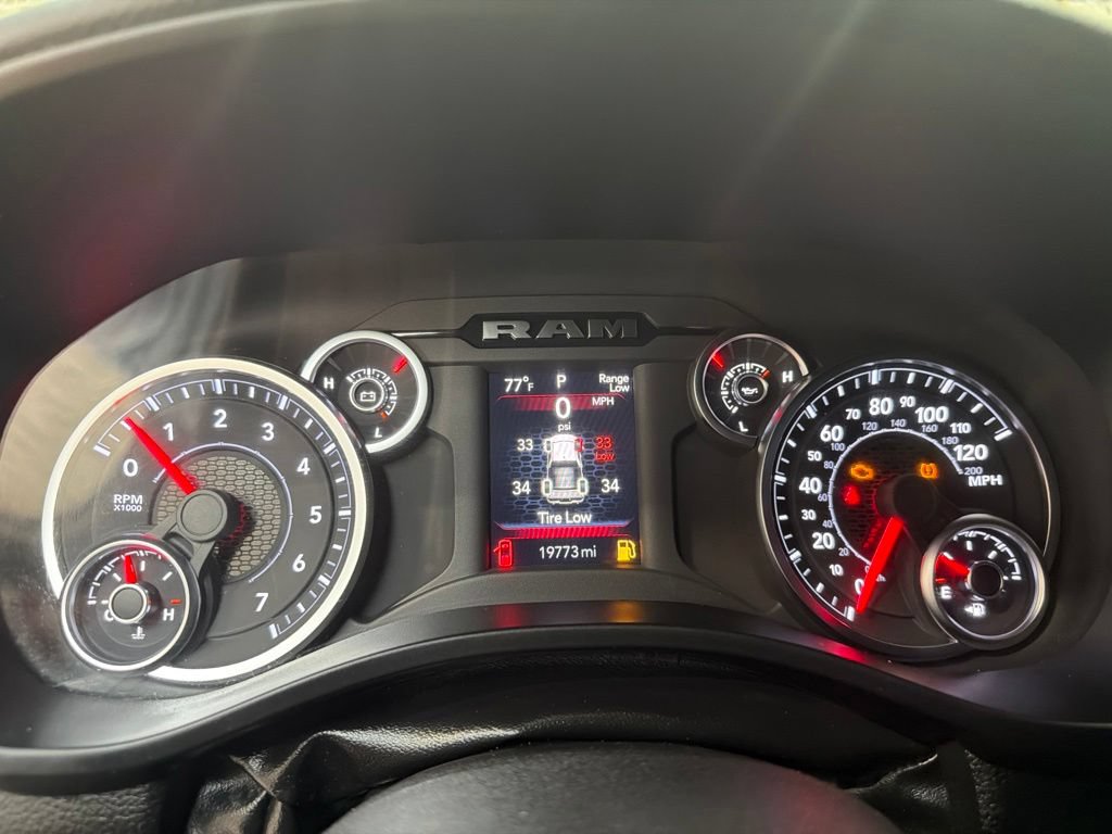 Used 2025 RAM 1500 Lone Star AWD/4WD image 24