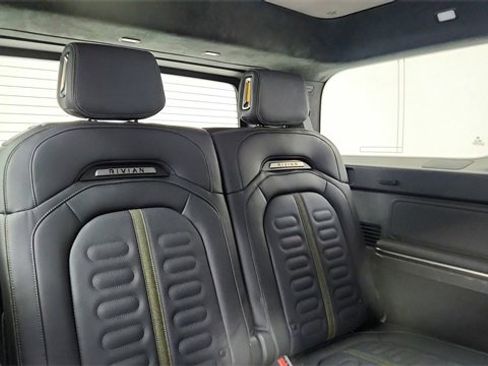 Used 2024 Rivian R1S Adventure image 29