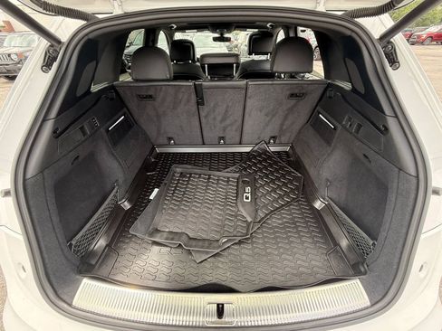 Used 2018 Audi SQ5 Prestige AWD/4WD image 37