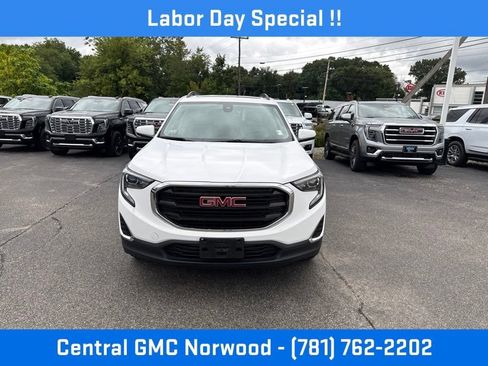 Certified 2020 GMC Terrain SLE w/ Driver Convenience Package AWD/4WD image 8