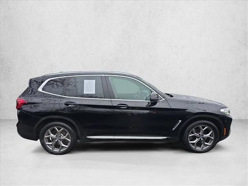 Used 2024 BMW X3 xDrive30i w/ Premium Package AWD/4WD image 4