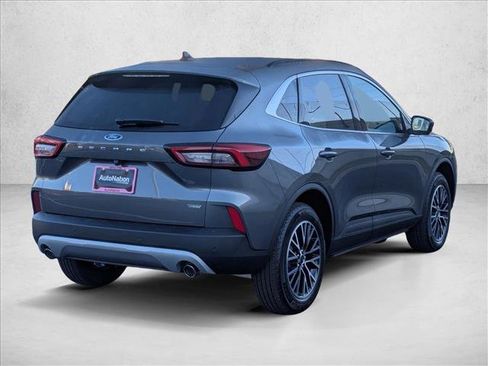 New 2026 Ford Escape SE w/ PHEV Premium Package image 2