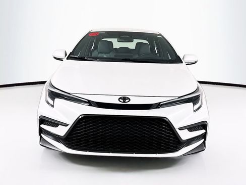 New 2026 Toyota Corolla SE FWD image 2