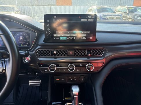 Used 2023 Acura Integra A-Spec image 18