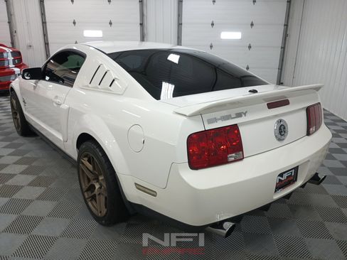 Used 2007 Ford Mustang Shelby GT500 RWD image 10