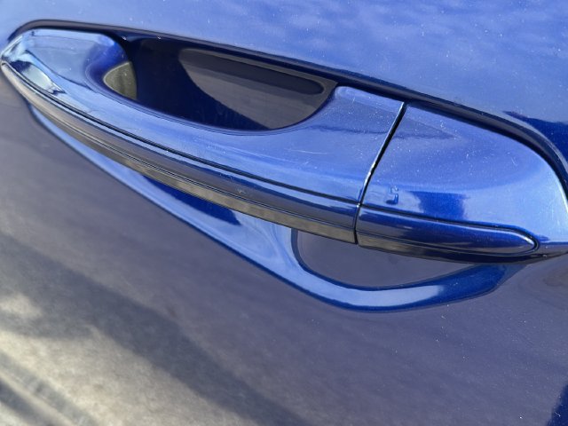 Used 2016 Ford Fusion SE FWD image 8