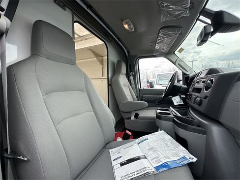 New 2026 Ford E-350 and Econoline 350 Super Duty w/ Power Equipment Group image 52