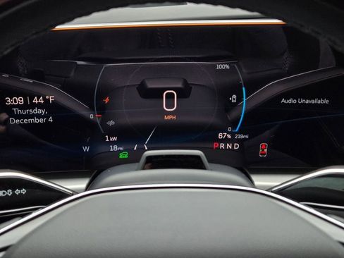 New 2026 Cadillac Lyriq Premium Luxury image 16