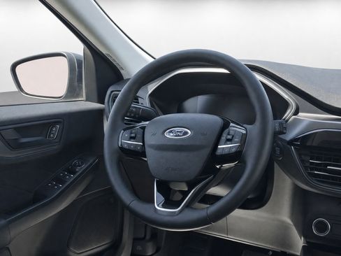 Certified 2025 Ford Escape Active w/ Cold Weather Package AWD/4WD image 16