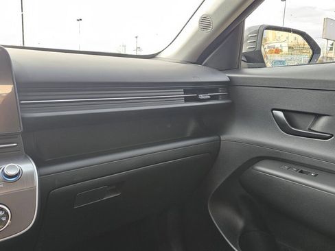 New 2026 Hyundai Kona SE image 21