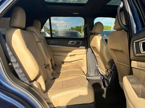 Used 2016 Ford Explorer Limited w/ Equipment Group 301A AWD/4WD image 23
