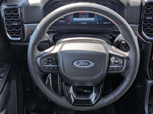 Certified 2025 Ford Ranger Lariat w/ Advanced Towing Package AWD/4WD image 27