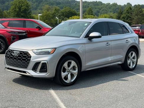 Used 2023 Audi Q5 2.0T Premium Plus w/ Premium Plus Package AWD/4WD image 9
