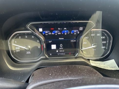 Used 2021 GMC Yukon XL SLT w/ SLT Premium Package image 5