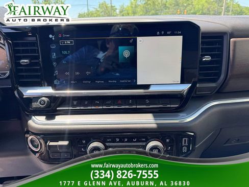 Used 2025 Chevrolet Silverado 2500 High Country w/ Technology Package AWD/4WD image 22