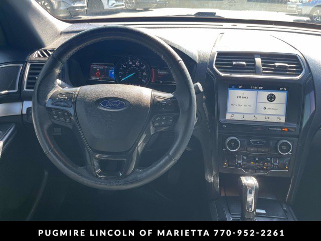 Used 2017 Ford Explorer XLT w/ Equipment Group 202A FWD image 19