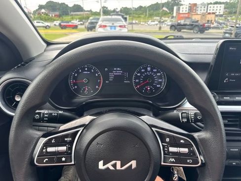 Used 2023 Kia Forte LX FWD image 20
