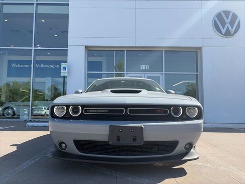 Used 2021 Dodge Challenger R/T image 2